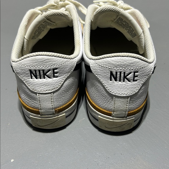 Nike Court Legacy Sneakers - Mens 10.5 - Picture 5 of 10